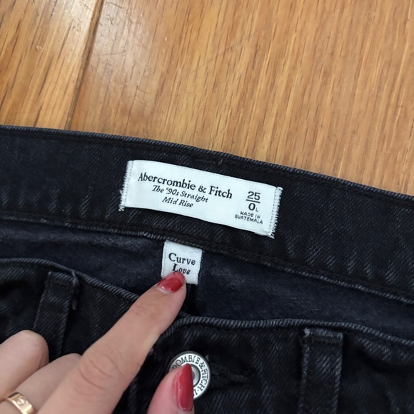 Abercrombie & Fitch Women's Black Straight Leg Jeans 90s mid rise - Picture 3 of 4